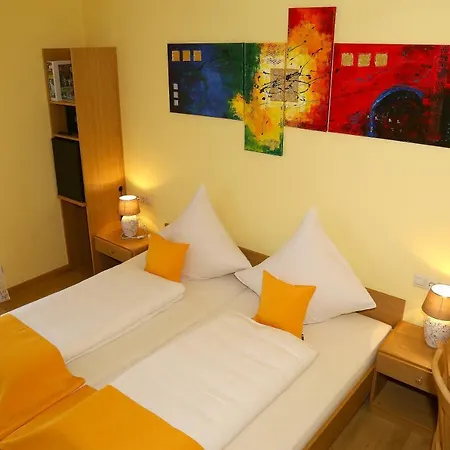 Garni Schweizerhaus 호텔 Schönwalde