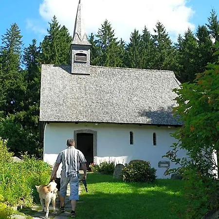 Hotel Garni Schweizerhaus 3*